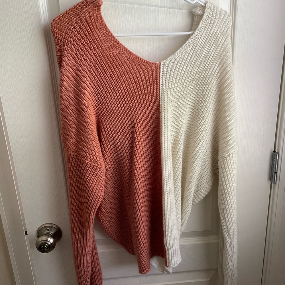 Reversable sweater - Picture 2 of 2